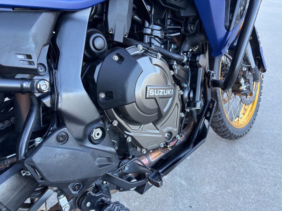 2023 SUZUKI V-STROM 800DE ROAD