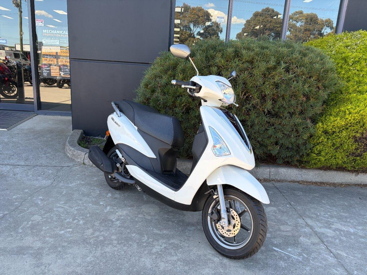 2018 YAMAHA D ELIGHT 125 (LTS125-C) SCOOTER