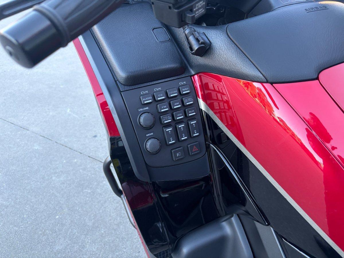 2015 HONDA GL1800 GOLDWING 40TH ANN ROAD