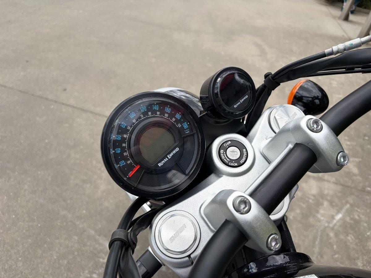 2024 ROYAL ENFIELD SUPER METEOR 650 ROAD