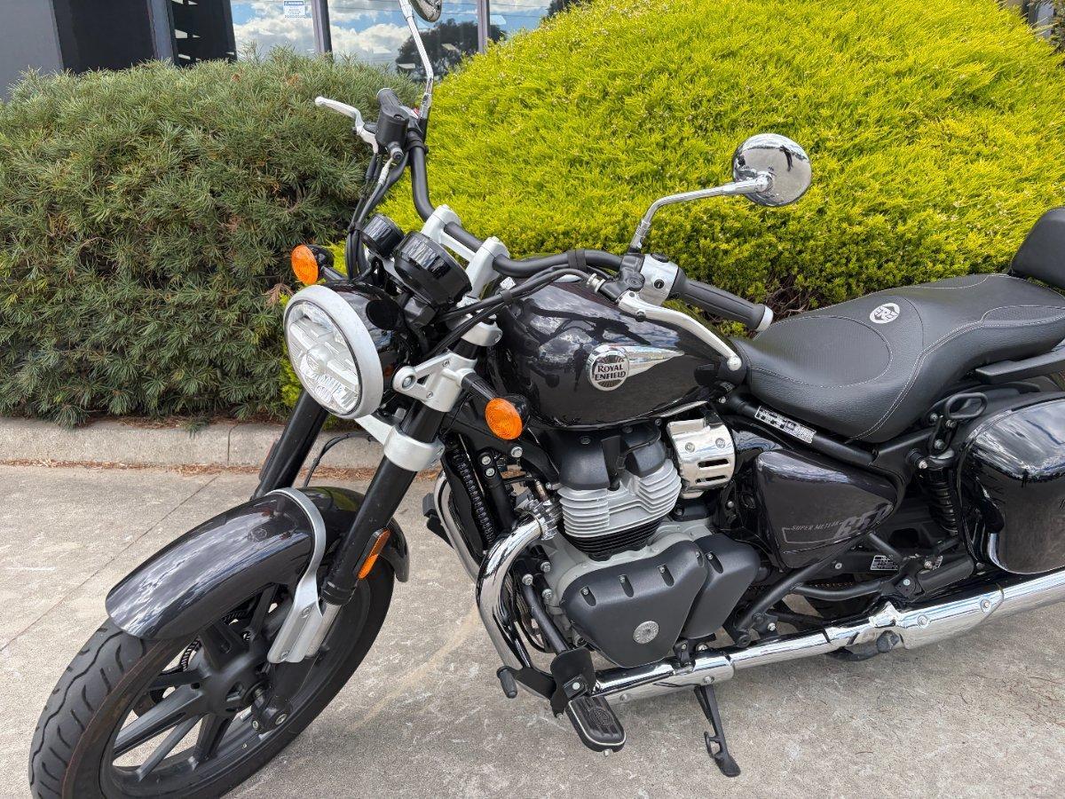 2024 ROYAL ENFIELD SUPER METEOR 650 ROAD