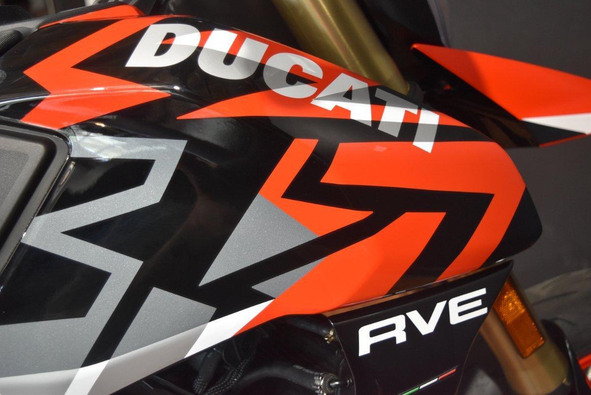 2024 DUCATI HYPERMOTARD MONO RVE DUAL SPORTS