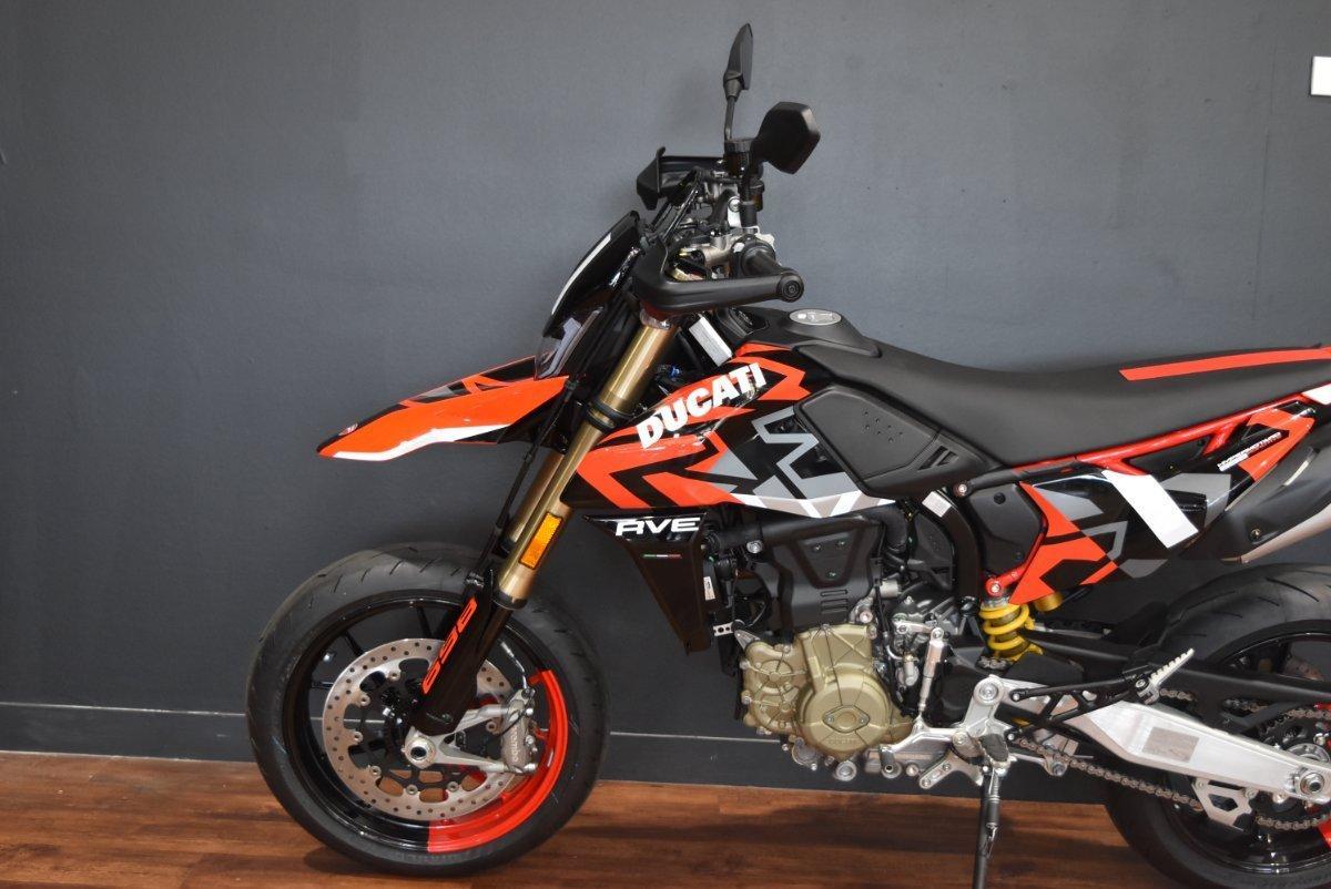 2024 DUCATI HYPERMOTARD MONO RVE DUAL SPORTS