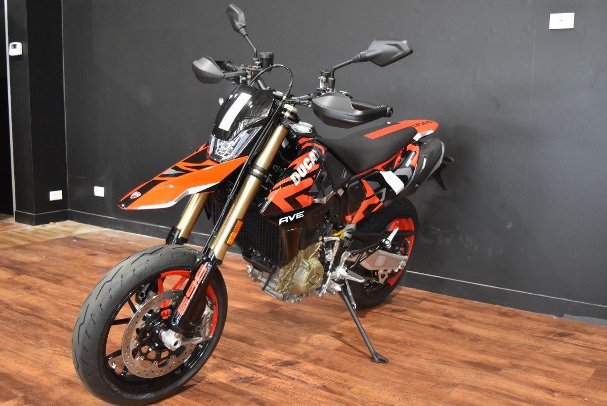 2024 DUCATI HYPERMOTARD MONO RVE DUAL SPORTS