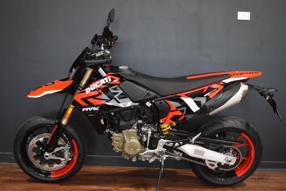 2024 DUCATI HYPERMOTARD MONO RVE DUAL SPORTS