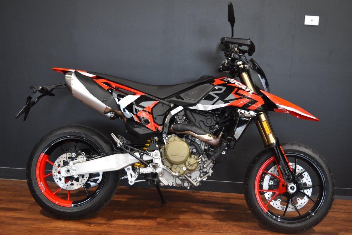 2024 DUCATI HYPERMOTARD MONO RVE DUAL SPORTS