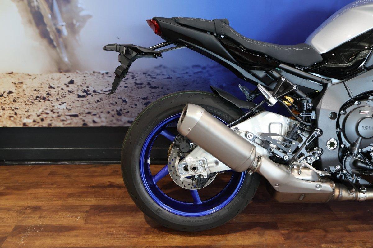 2025 YAMAHA MT-10SP SPORTS