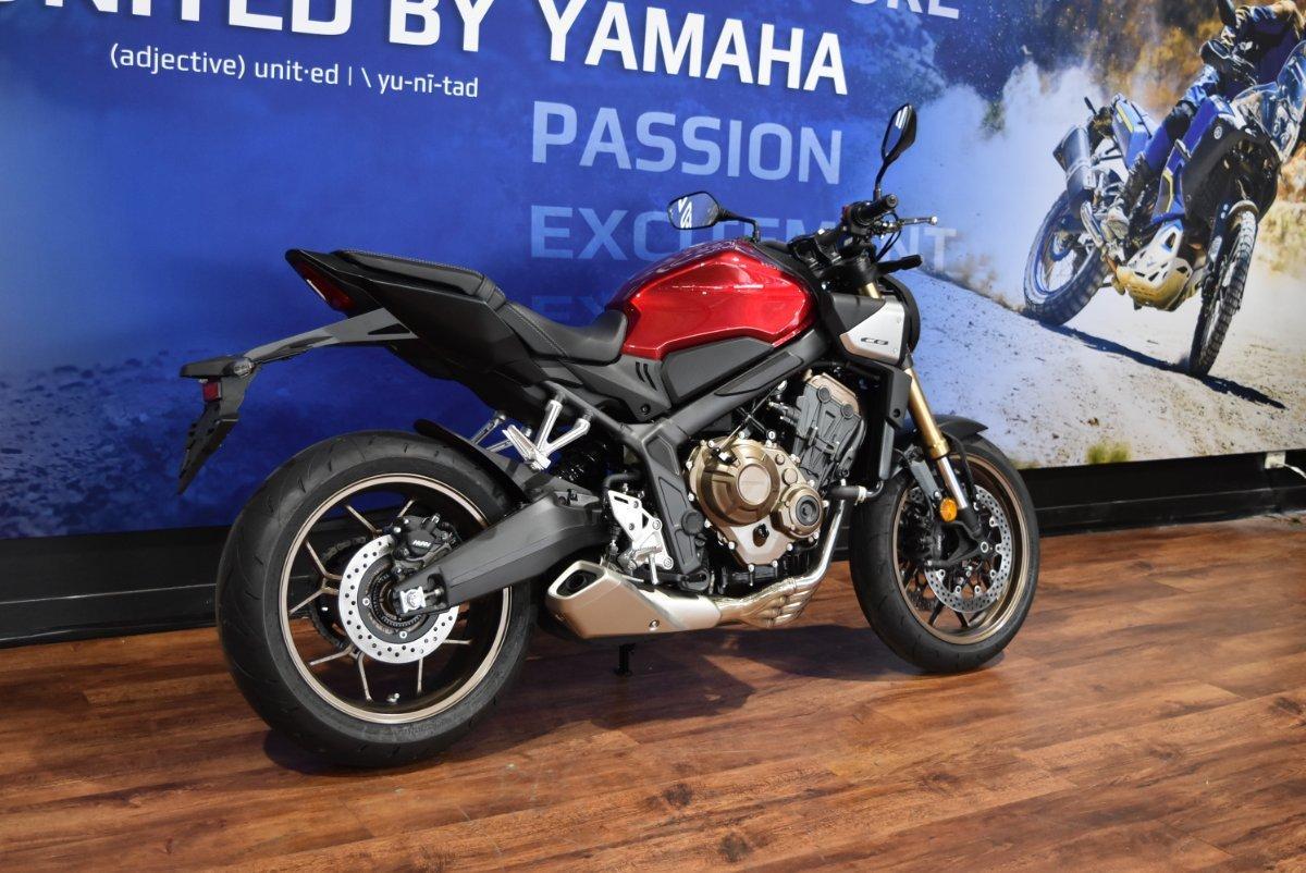 2025 HONDA CB650R SPORTS