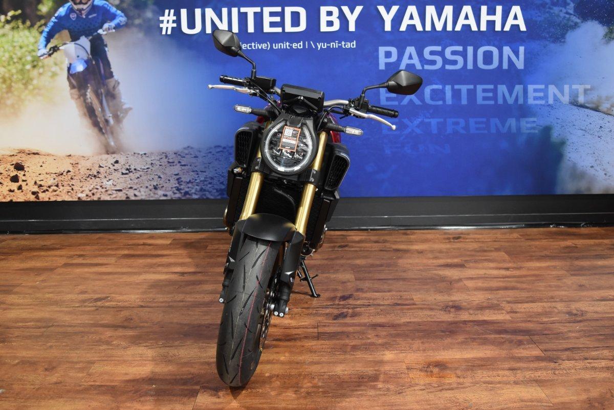 2025 HONDA CB650R SPORTS