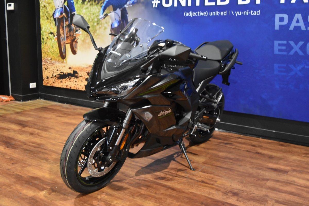 2025 KAWASAKI NINJA 1100SX SPORTS