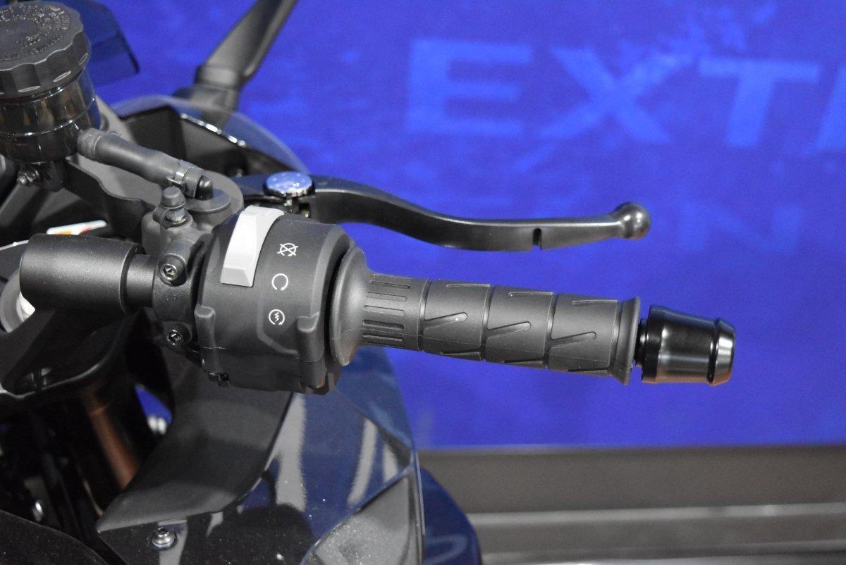 2025 KAWASAKI NINJA 1100SX SPORTS