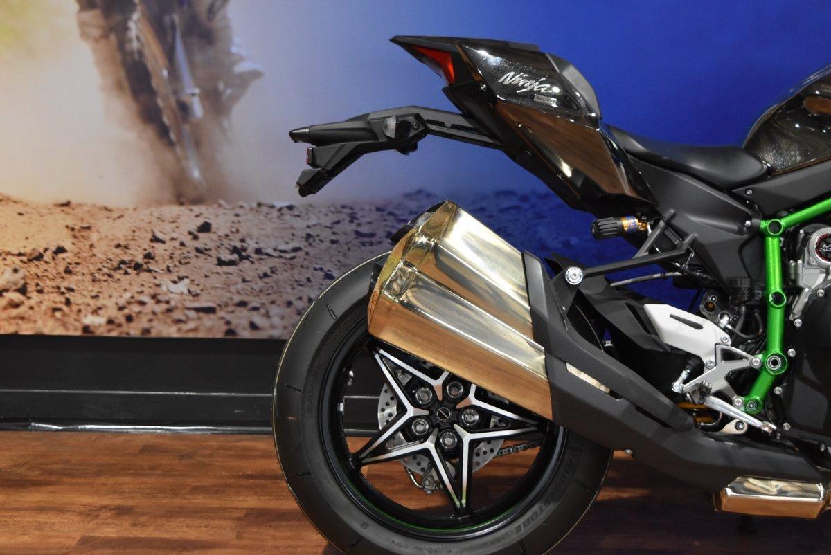 2025 KAWASAKI NINJA H2 SPORTS