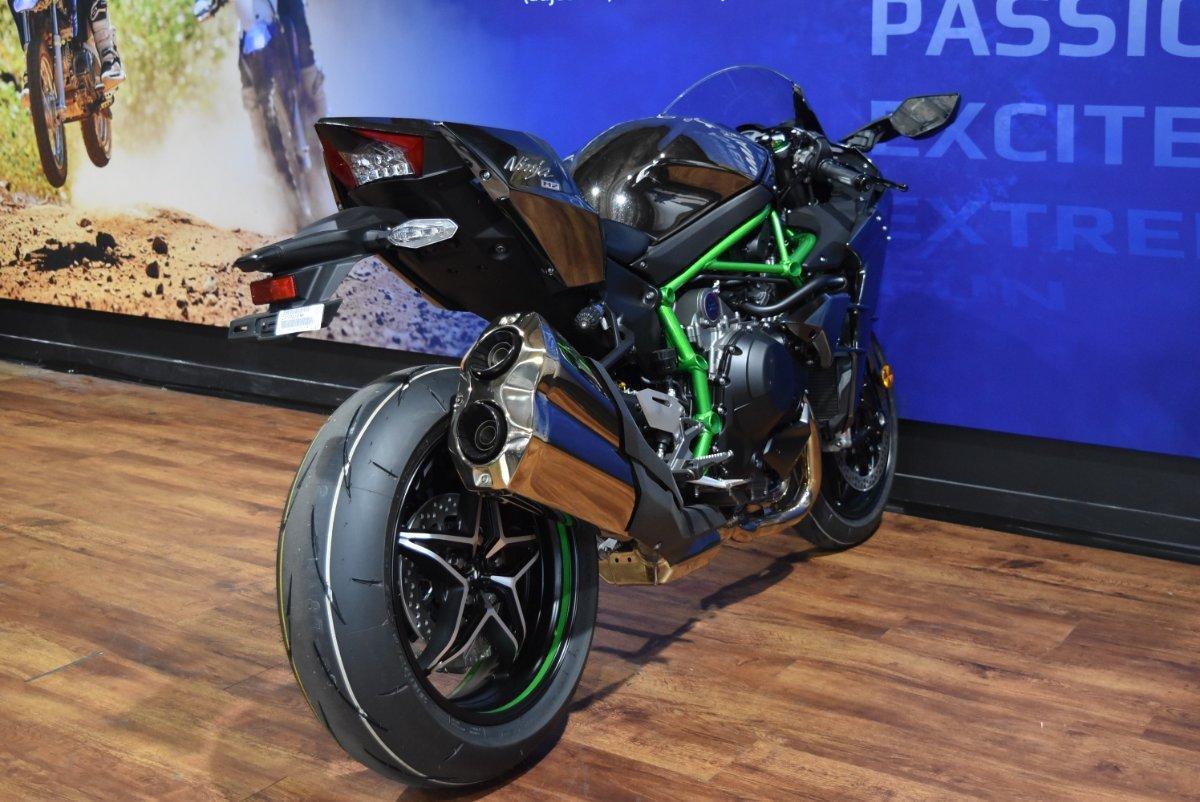 2025 KAWASAKI NINJA H2 SPORTS