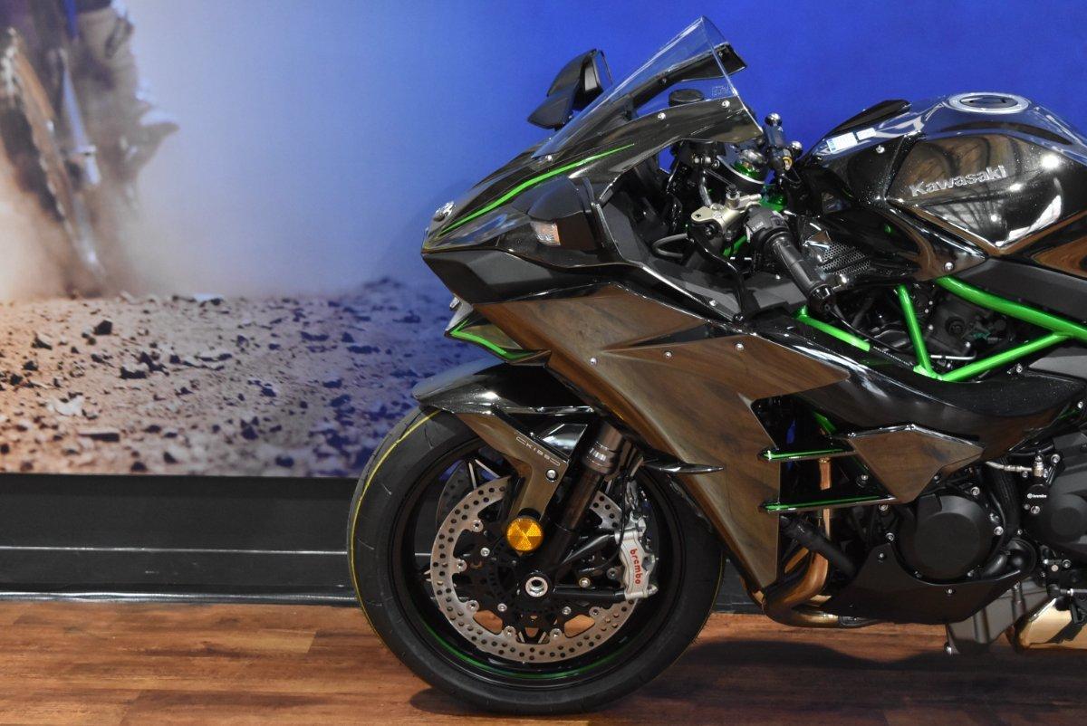 2025 KAWASAKI NINJA H2 SPORTS