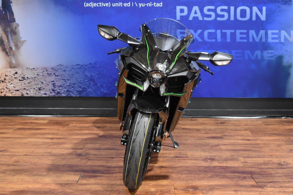 2025 KAWASAKI NINJA H2 SPORTS