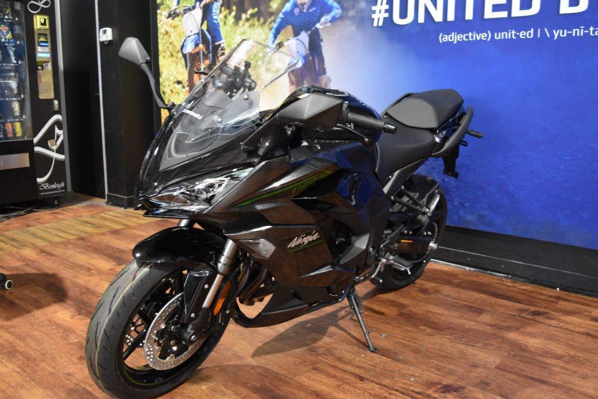 2025 KAWASAKI NINJA 1100SX SPORTS