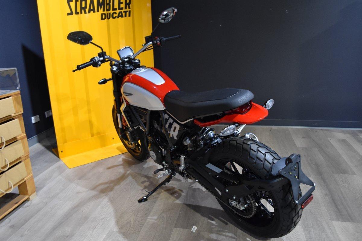 2025 DUCATI SCRAMBLER ICON SPORTS