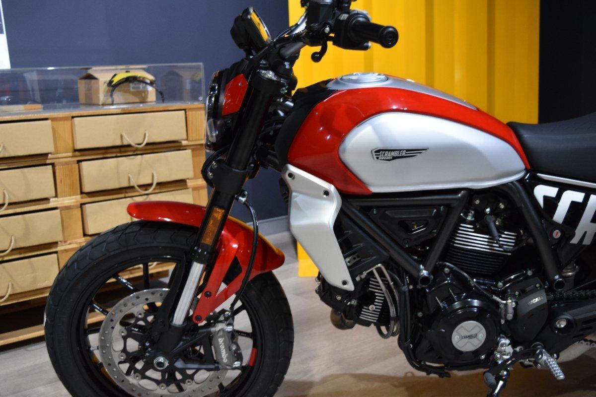 2025 DUCATI SCRAMBLER ICON SPORTS