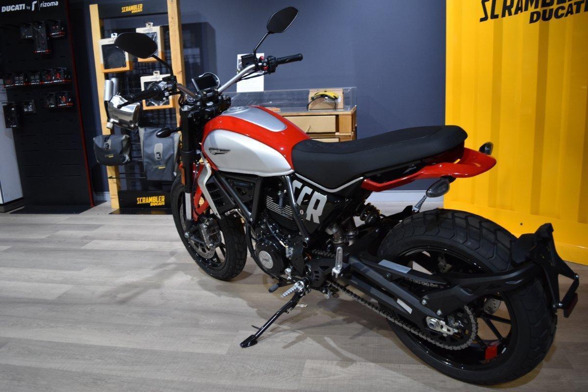 2025 DUCATI SCRAMBLER ICON SPORTS