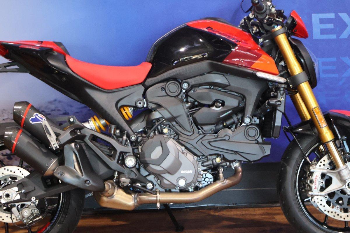 2025 DUCATI MONSTER SP ROAD