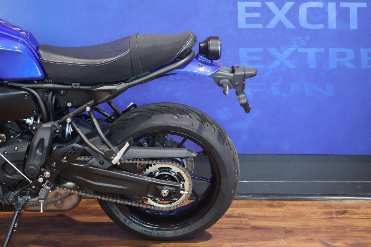 2025 YAMAHA XSR700 ROAD