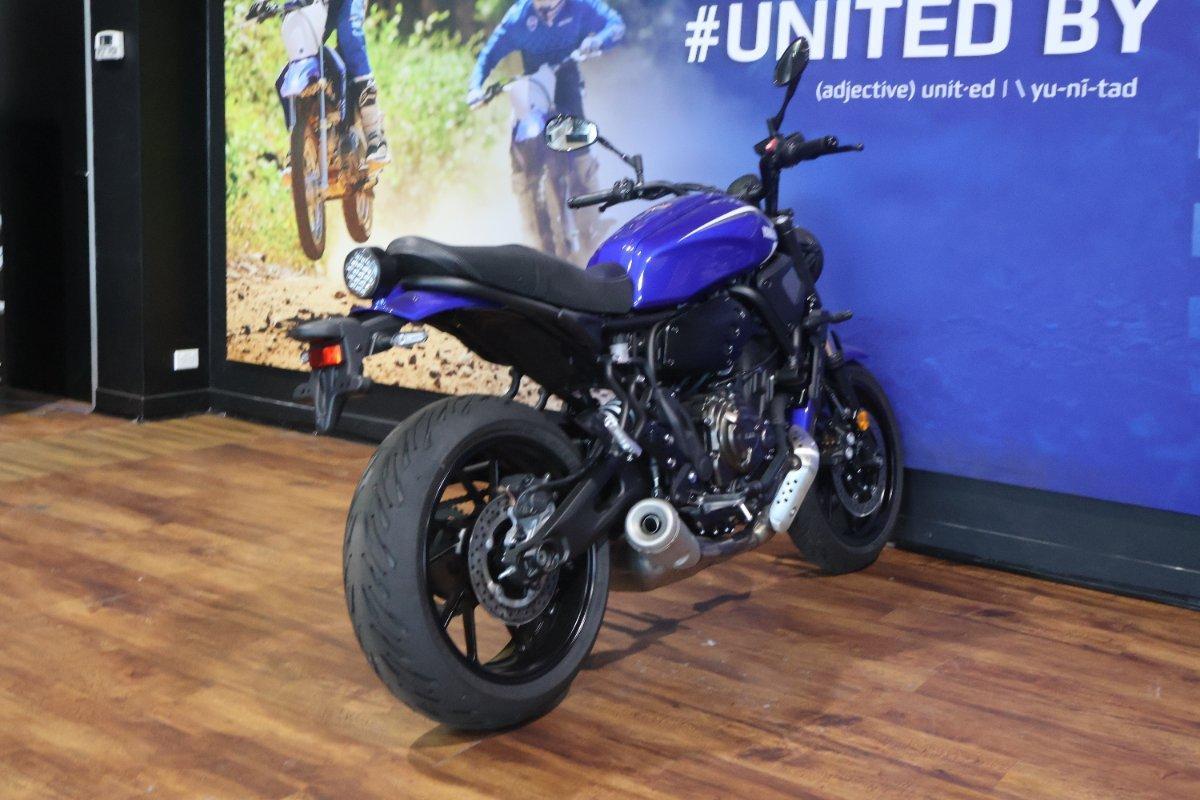 2025 YAMAHA XSR700 ROAD