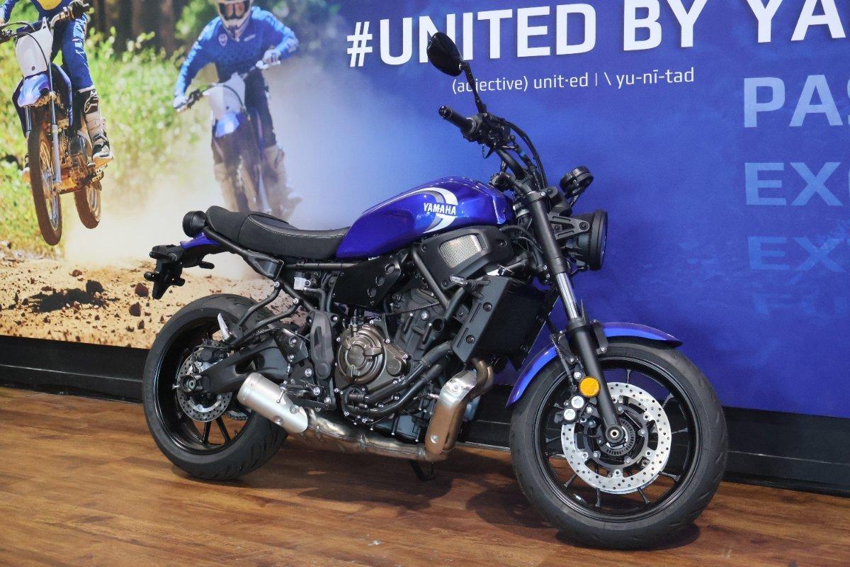 2025 YAMAHA XSR700 ROAD
