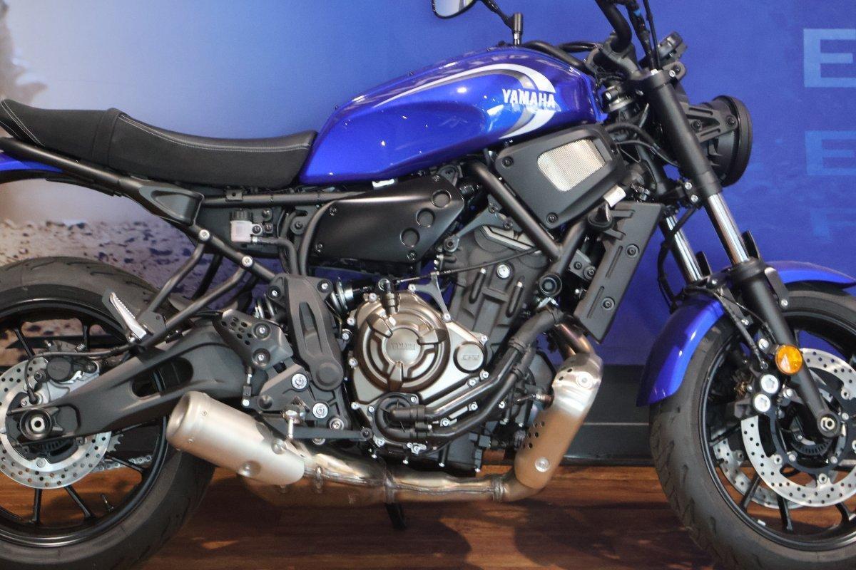 2025 YAMAHA XSR700 ROAD