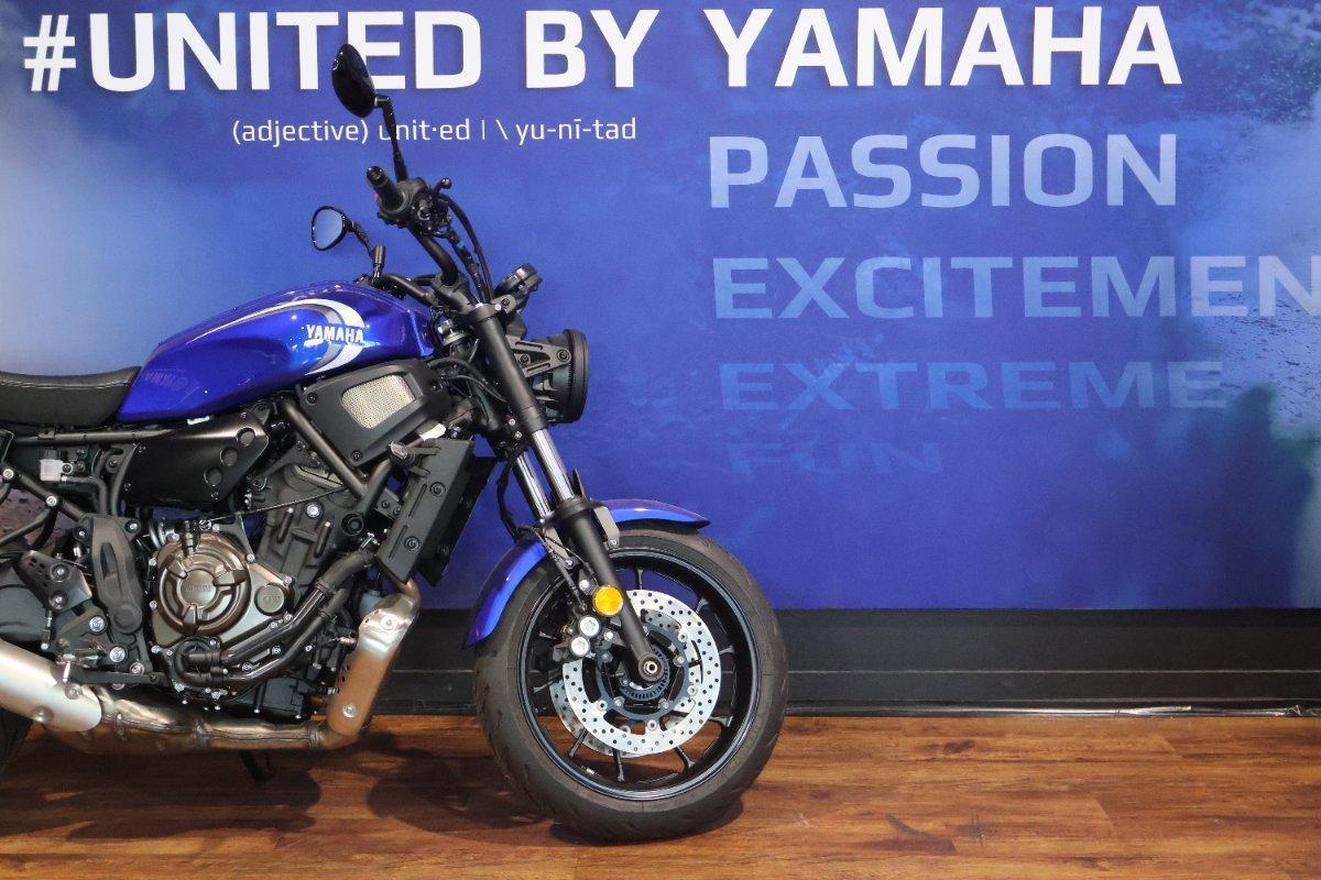2025 YAMAHA XSR700 ROAD