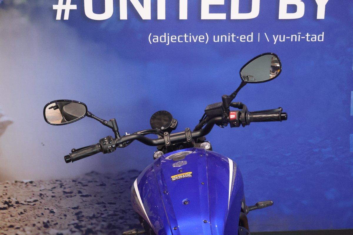 2025 YAMAHA XSR700 ROAD