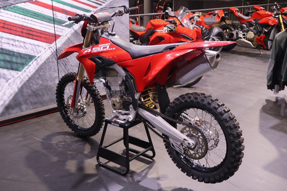 2025 DUCATI DESMO 450 MX MOTOCROSS