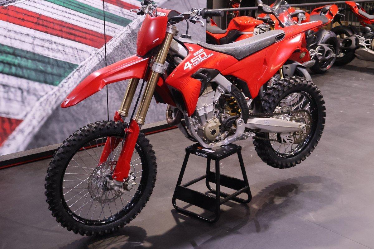 2025 DUCATI DESMO 450 MX MOTOCROSS