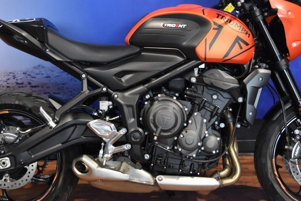 2022 TRIUMPH TRIDENT 660 ROAD