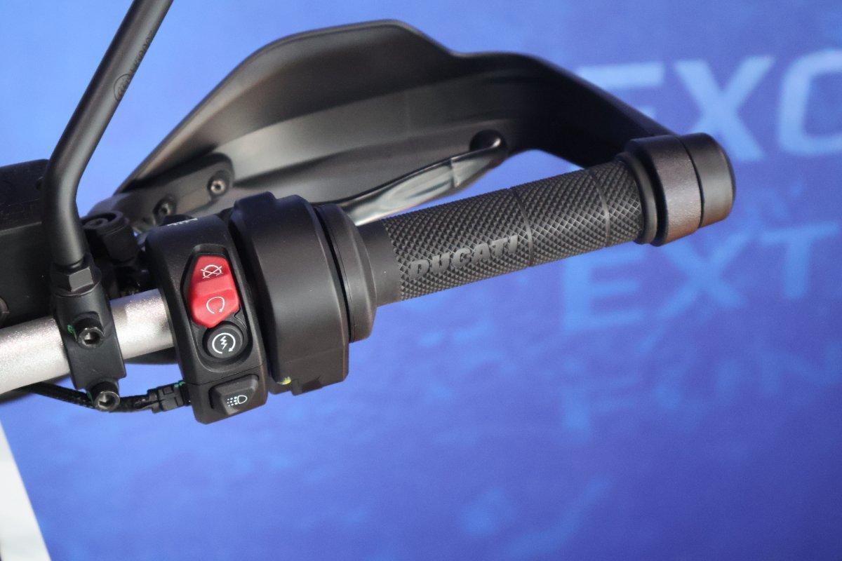 2025 DUCATI DESERTX DUAL SPORTS