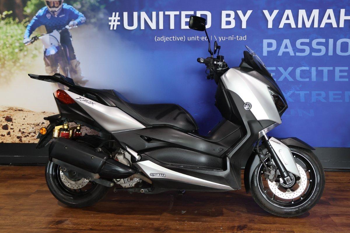 2019 YAMAHA XMAX 300 (CZD300A) SCOOTER