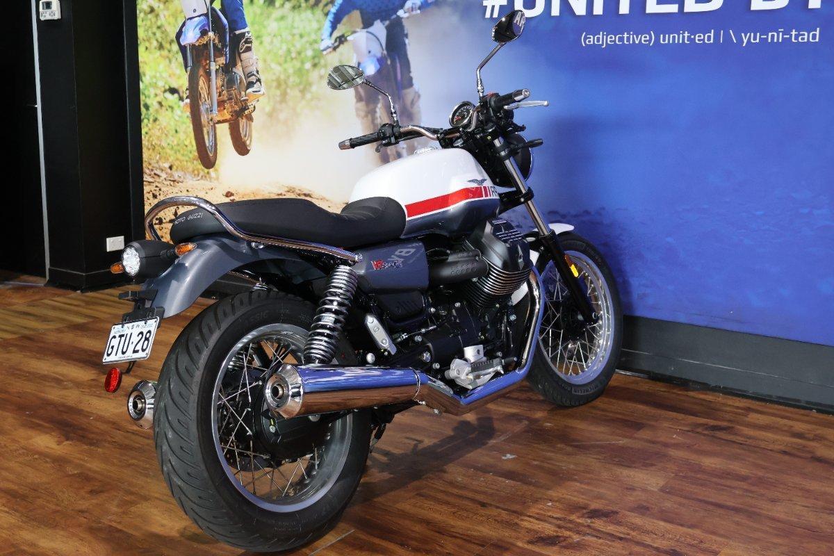 2023 MOTO GUZZI V7 SPECIAL ROAD