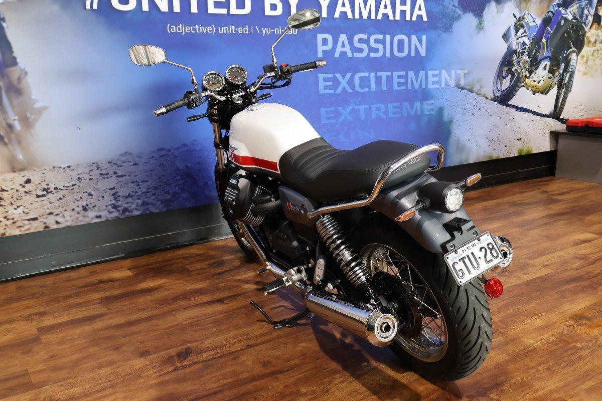 2023 MOTO GUZZI V7 SPECIAL ROAD