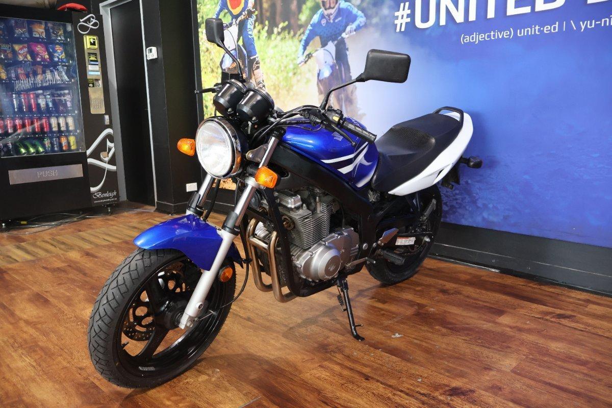 2008 SUZUKI GS500 ROAD