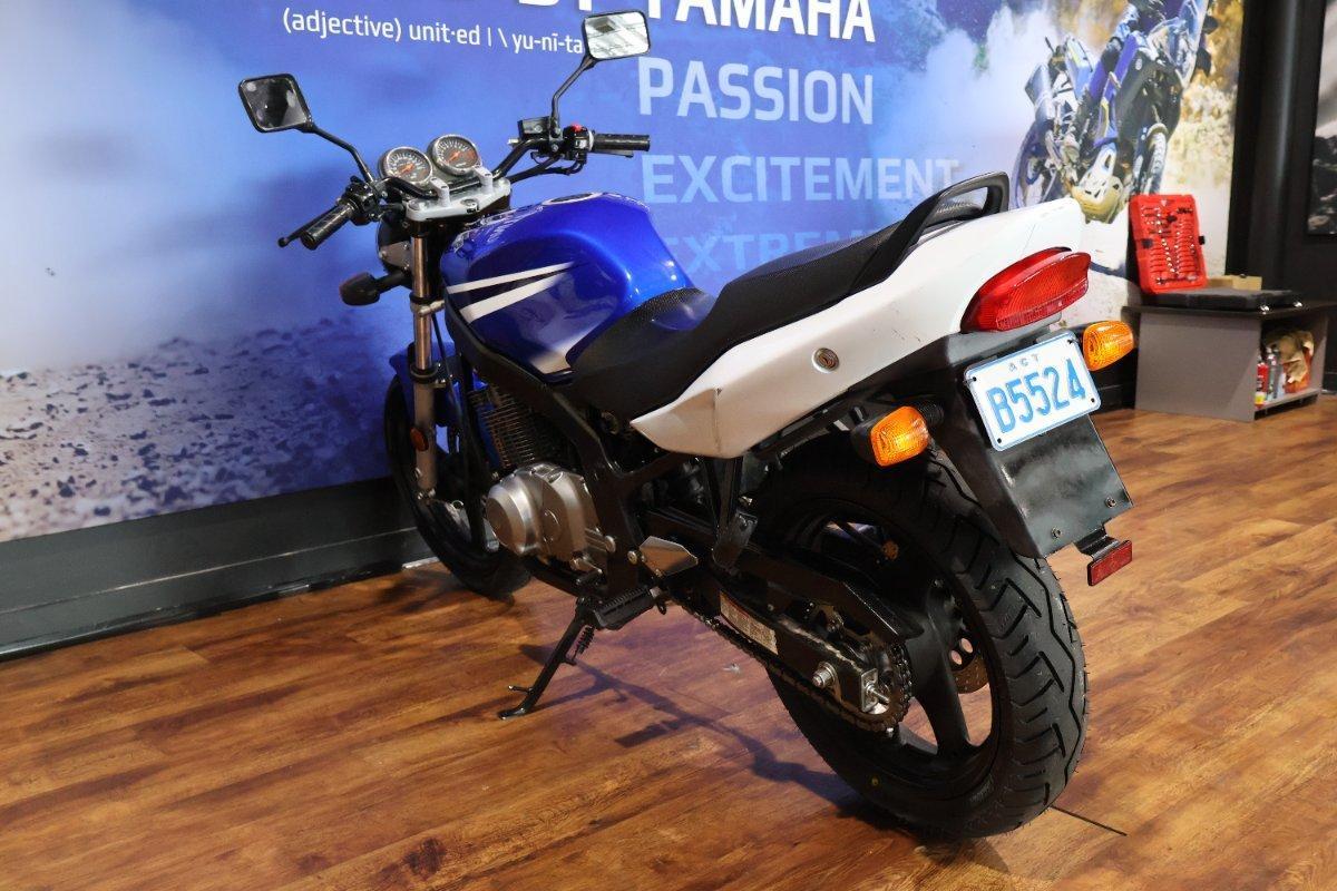 2008 SUZUKI GS500 ROAD
