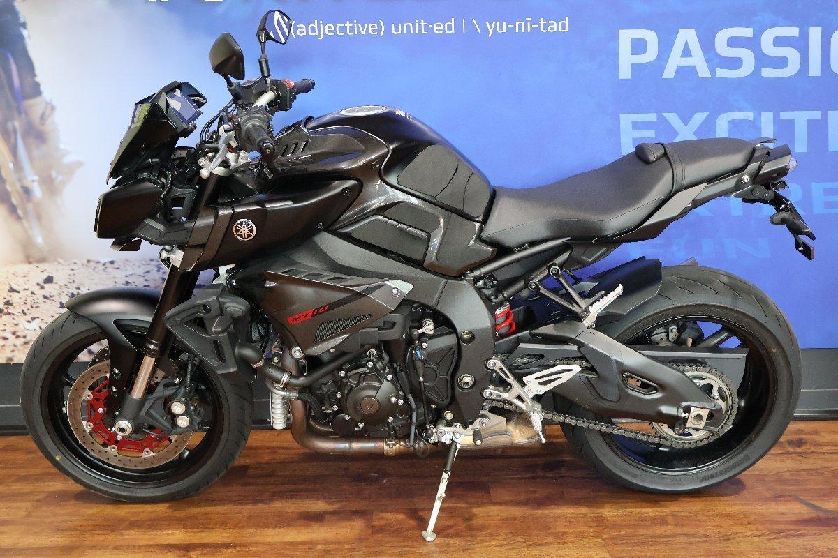 2016 YAMAHA MT-10 SPORTS