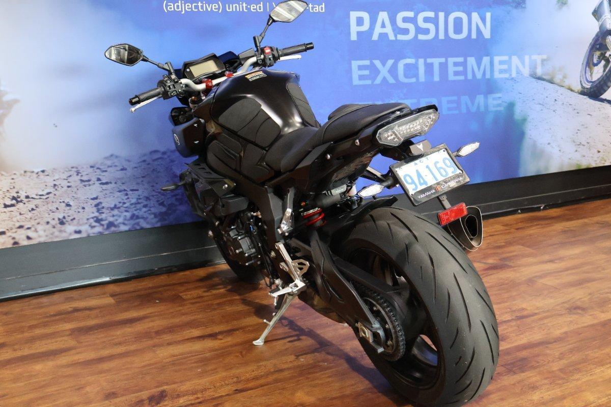 2016 YAMAHA MT-10 SPORTS