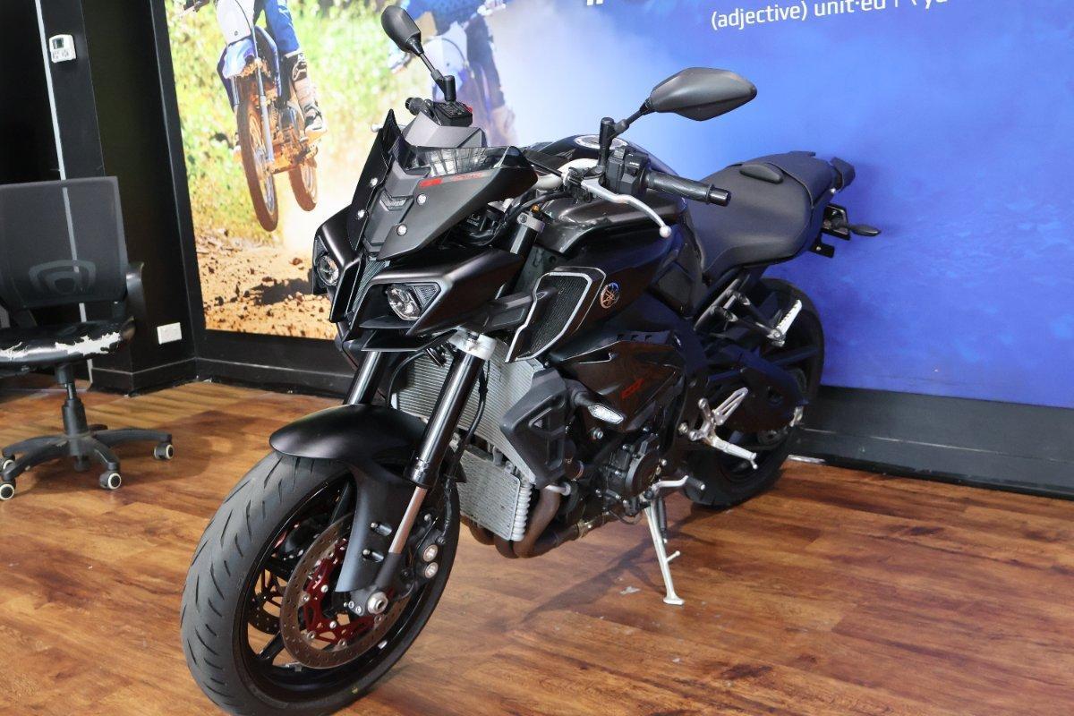 2016 YAMAHA MT-10 SPORTS