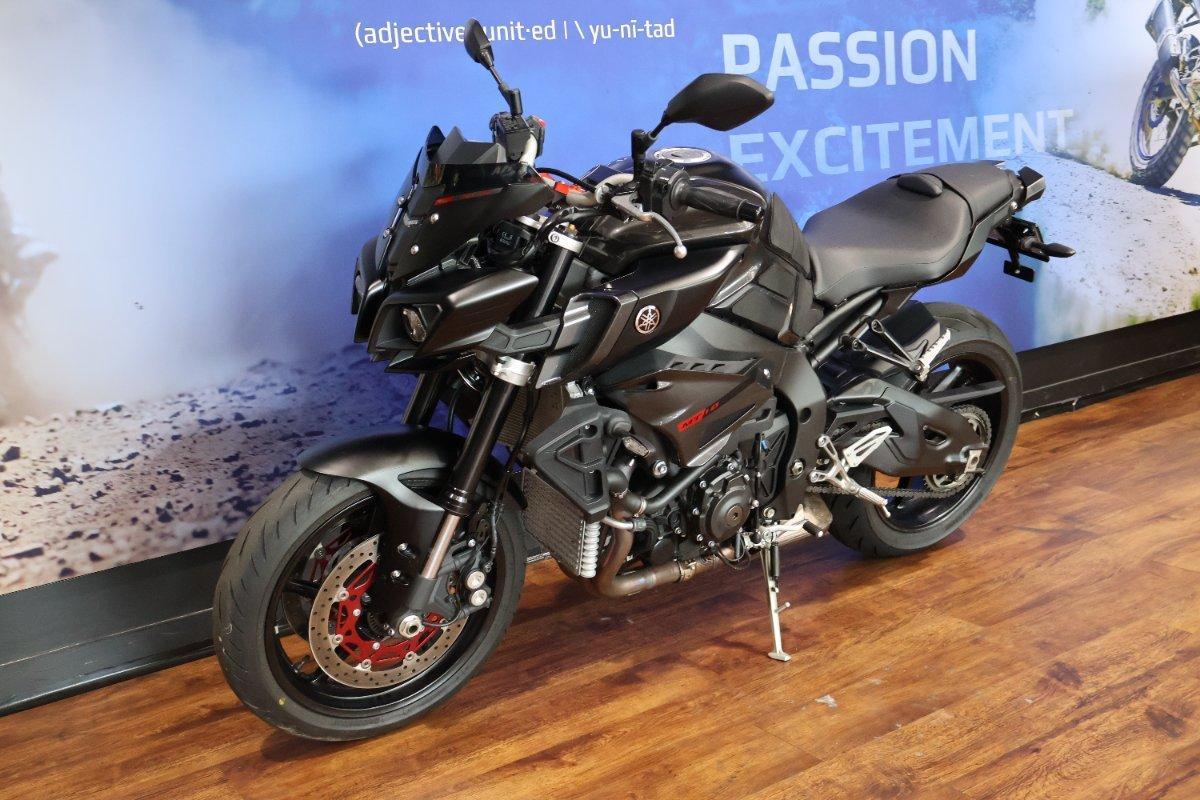 2016 YAMAHA MT-10 SPORTS