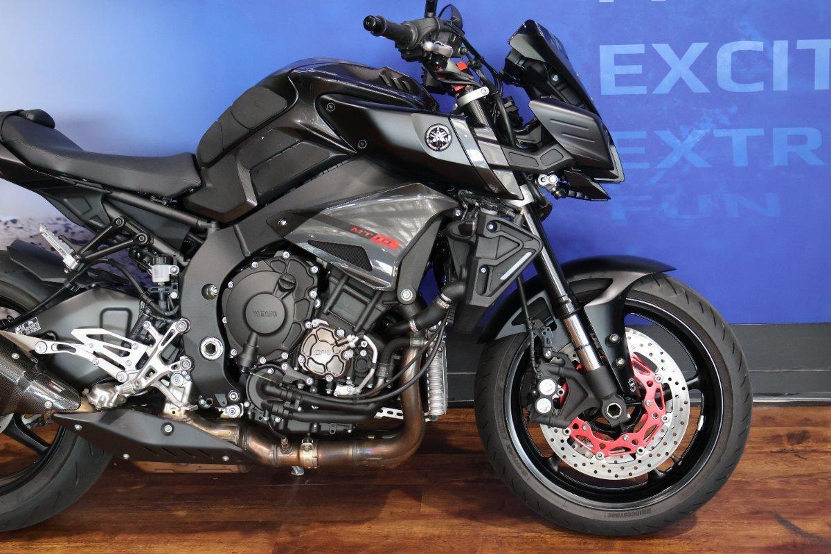 2016 YAMAHA MT-10 SPORTS