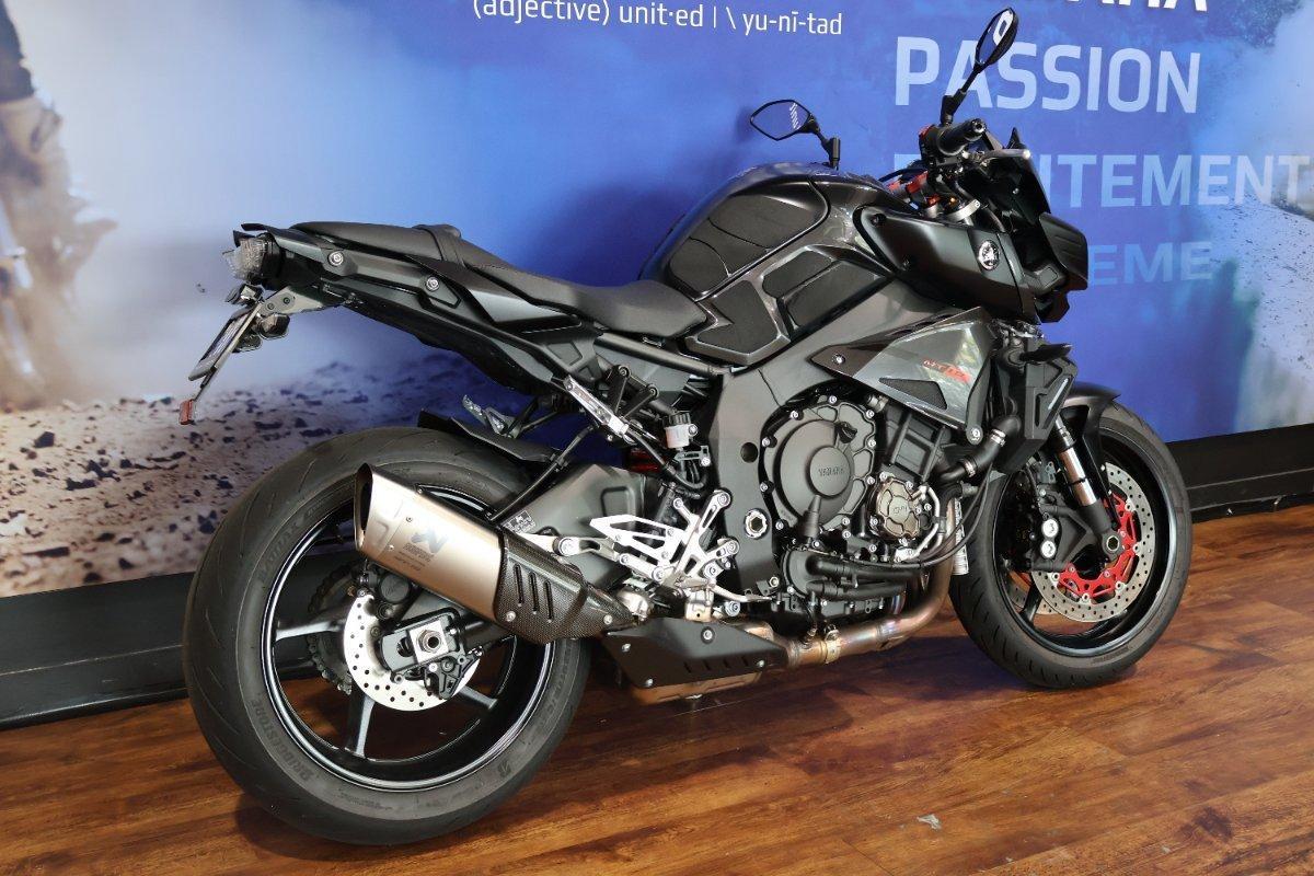 2016 YAMAHA MT-10 SPORTS