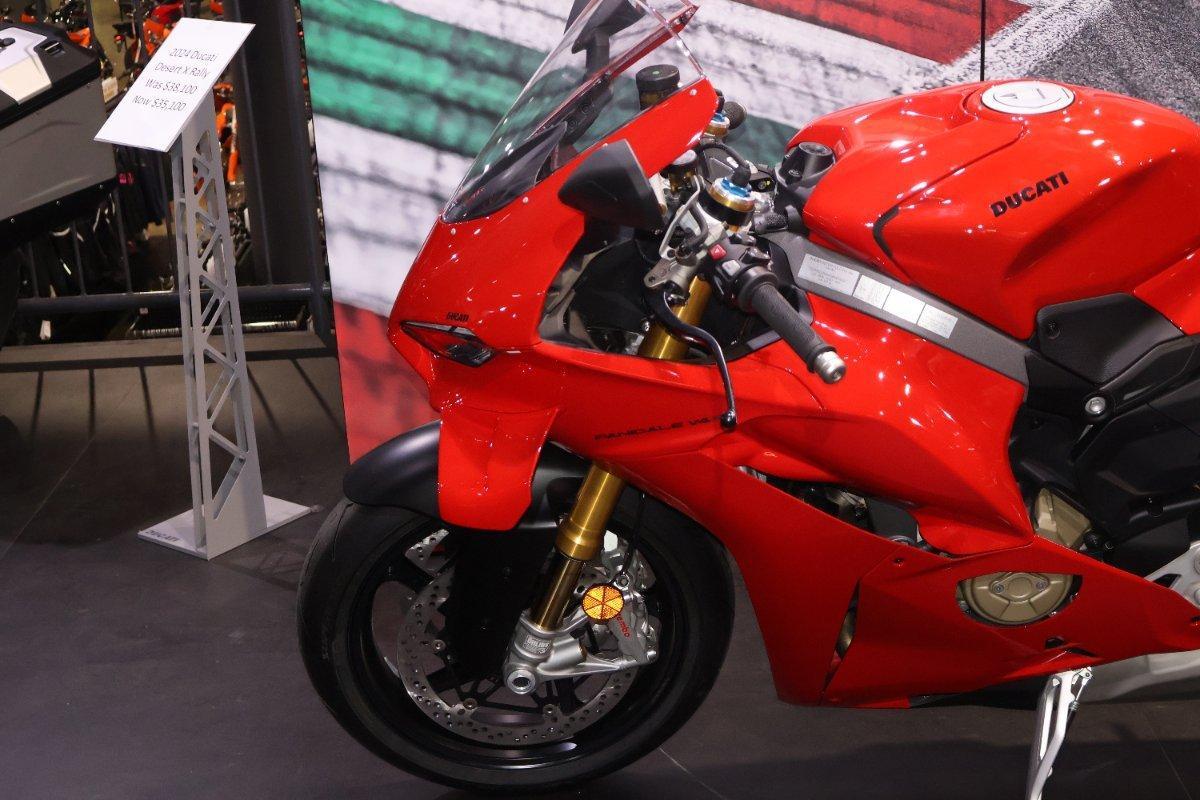 2025 DUCATI PANIGALE V4 S SPORTS