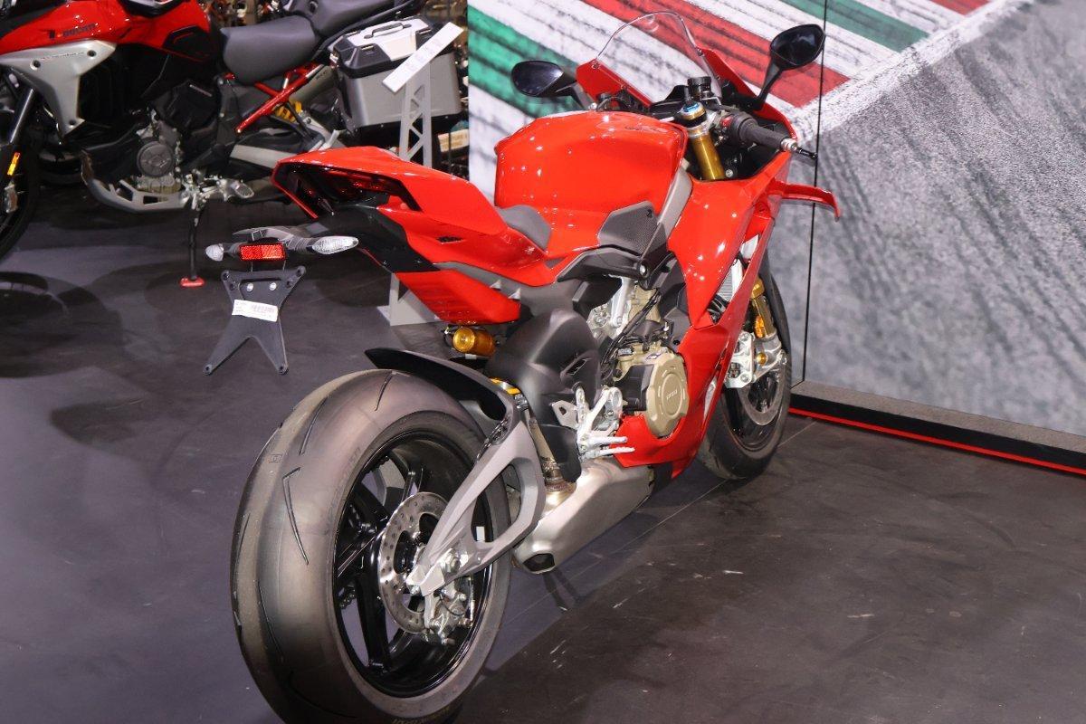 2025 DUCATI PANIGALE V4 S SPORTS