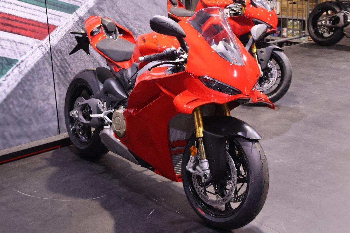 2025 DUCATI PANIGALE V4 S SPORTS