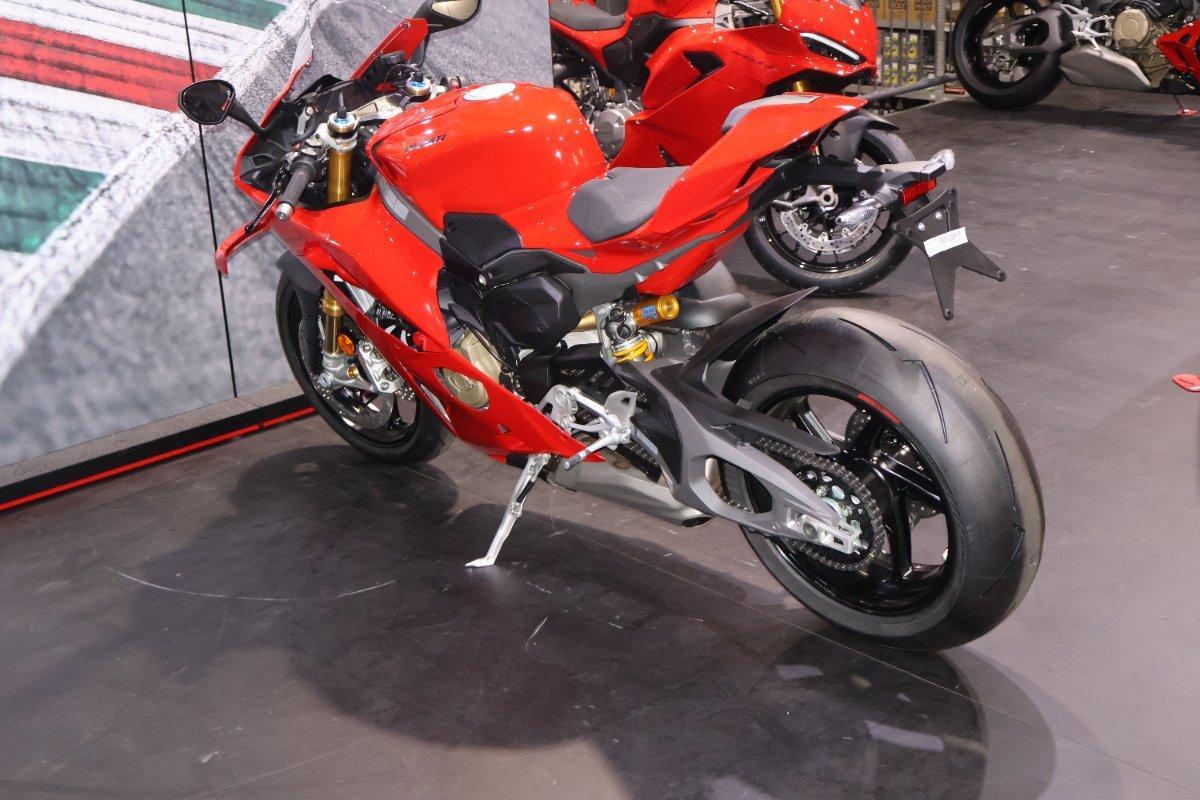 2025 DUCATI PANIGALE V4 S SPORTS