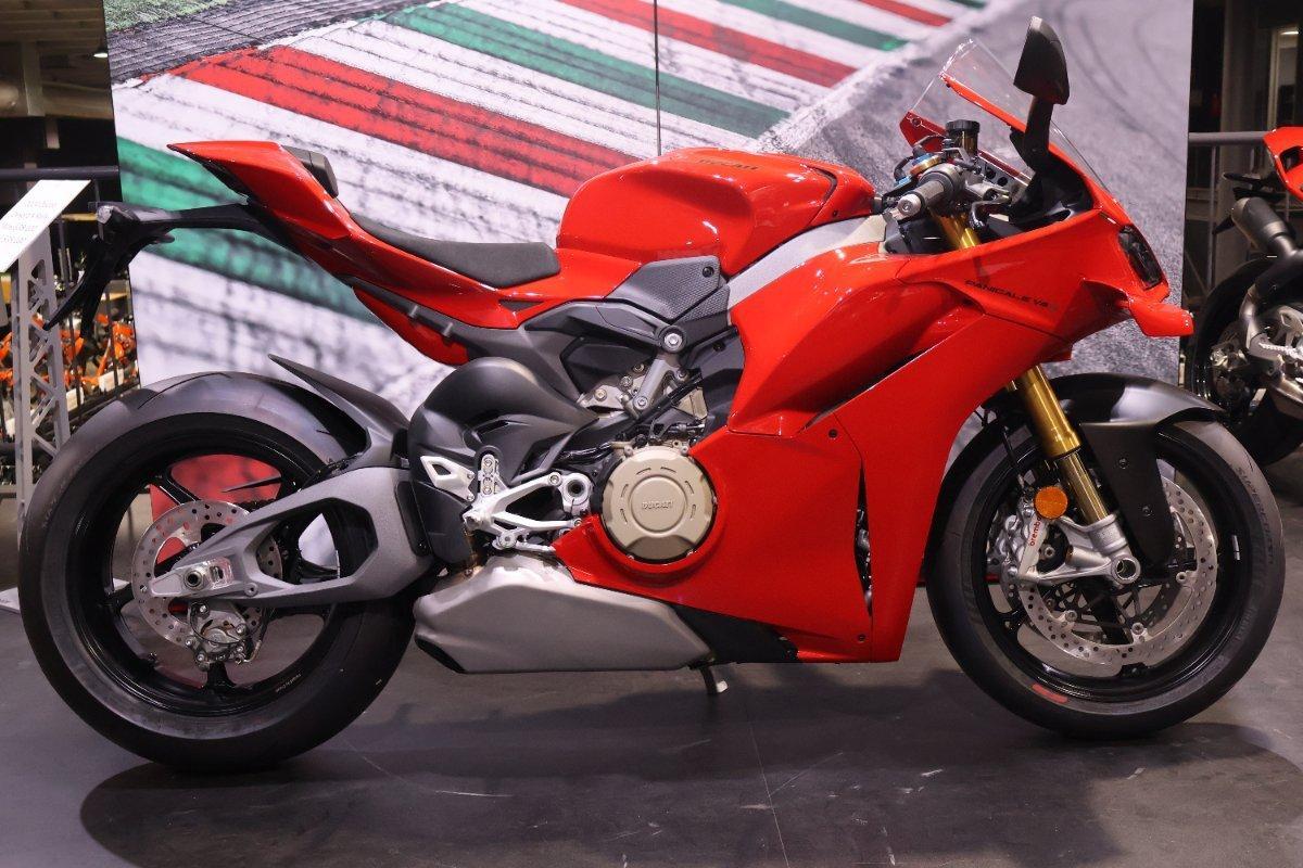 2025 DUCATI PANIGALE V4 S SPORTS